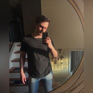 Meet your Posher, James